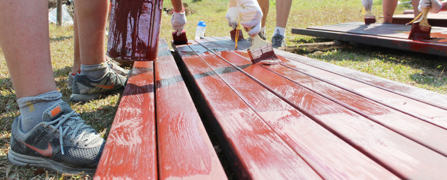 APIS high school students engaging in internships and independent research